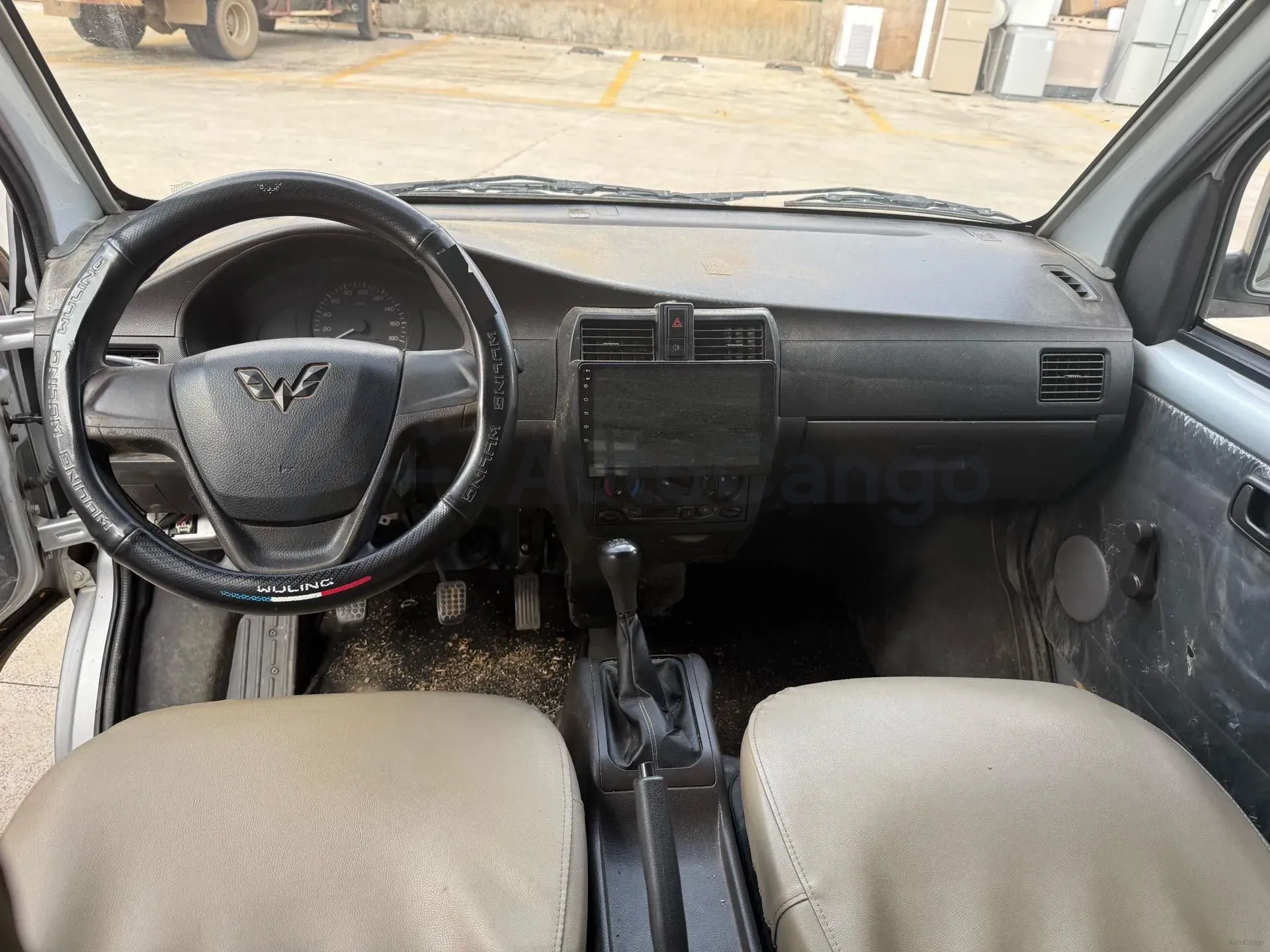 2021 WuLing RongGuang Mini Truck Special 1.5L 99HP L4 5MT,autocango,china used car exporter,china ev exporter,chinese used car exporter,chinese used ev exporter