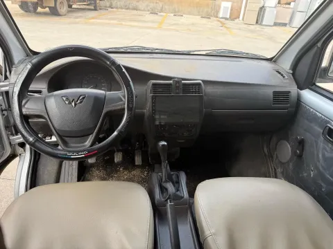 2021 WuLing RongGuang Mini Truck Special 1.5L 99HP L4 5MT