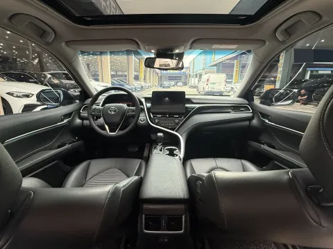 2023 Toyota Camry 2.5L 207HP L4 8AT