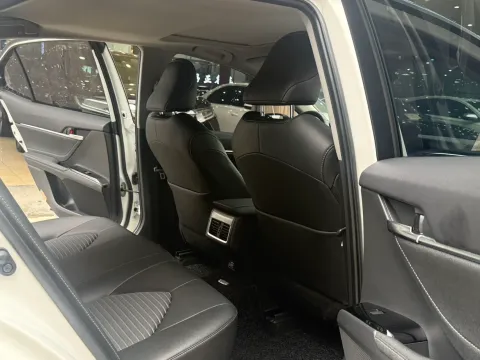 2023 Toyota Camry 2.5L 207HP L4 8AT