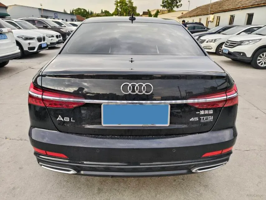 2022 Audi A6L 2.0T 224HP L4 7DCT,autocango,china used car exporter,china ev exporter,chinese used car exporter,chinese used ev exporter