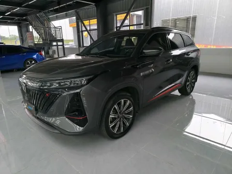 2022 CHANGAN CS75 PLUS,autocango,china used car exporter,china ev exporter,chinese used car exporter,chinese used ev exporter