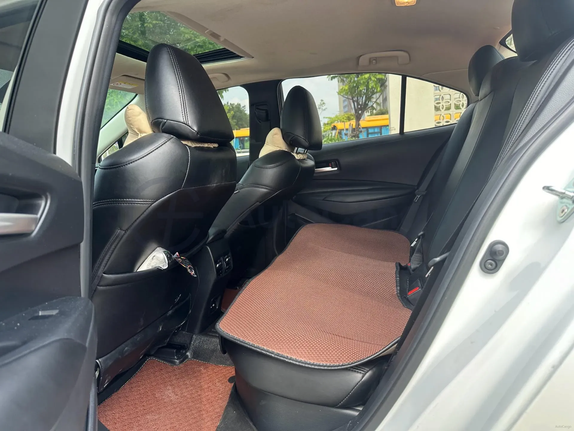 2021 Toyota Corolla 1.8L 98HP L4 E-CVT Hybrid,autocango,china used car exporter,china ev exporter,chinese used car exporter,chinese used ev exporter