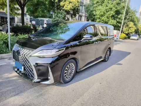 2020 LEXUS LM,autocango,china used car exporter,china ev exporter,chinese used car exporter,chinese used ev exporter