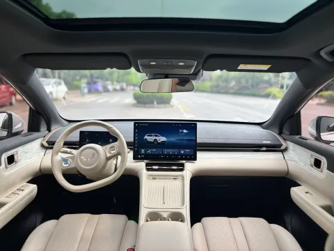 2024 WuLing XingGuangS 1.5L 106HP L4 E-CVT PHEV 20.5KWH