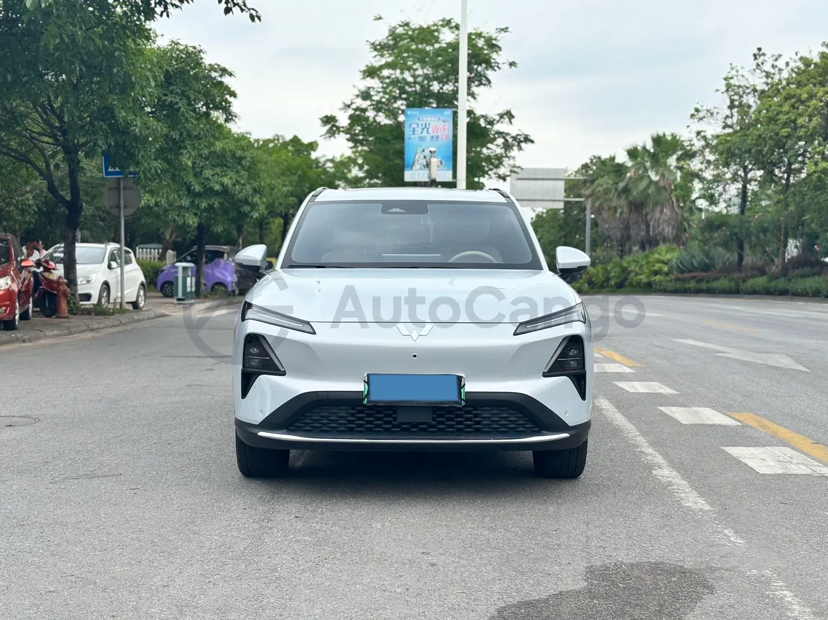 2024 WuLing XingGuangS 1.5L 106HP L4 E-CVT PHEV 20.5KWH,autocango,china used car exporter,china ev exporter,chinese used car exporter,chinese used ev exporter