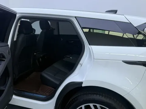 2023 Land Rover Range Rover Evoque 2.0T 249HP L4 9AT