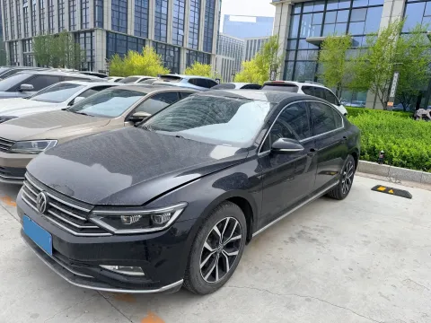 2020 VOLKSWAGEN MAGOTAN,autocango,china used car exporter,china ev exporter,chinese used car exporter,chinese used ev exporter