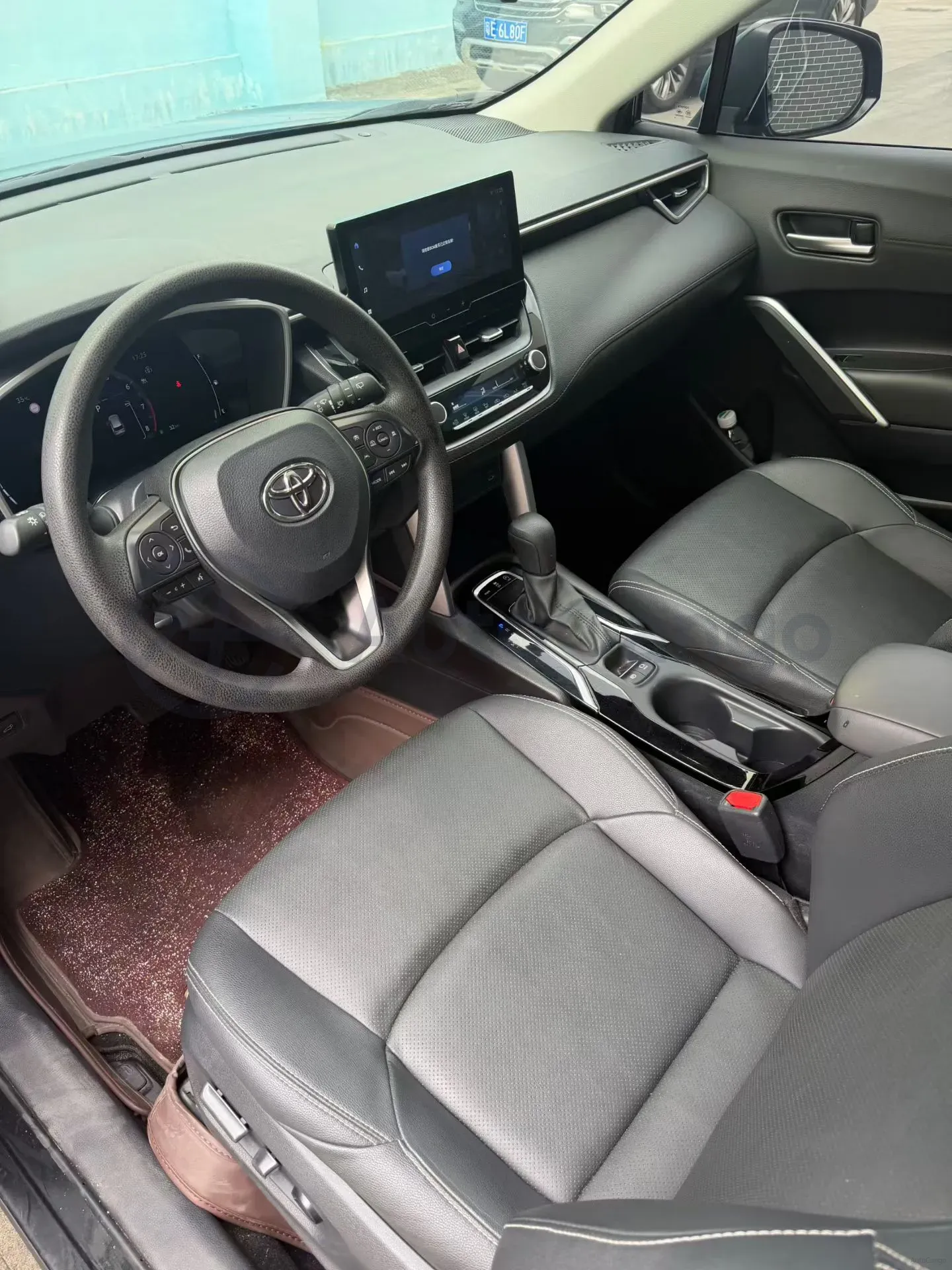 2023 Toyota Frontlander 2.0L 171HP L4 CVT,autocango,china used car exporter,china ev exporter,chinese used car exporter,chinese used ev exporter