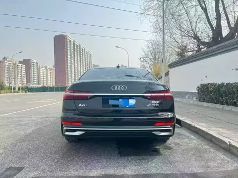 2024 Audi A6L 2.0T 190HP L4 7DCT