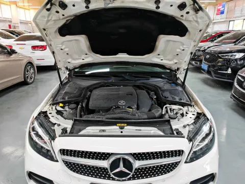 2019 Mercedes-Benz C Class 1.5T 184HP L4 9AT