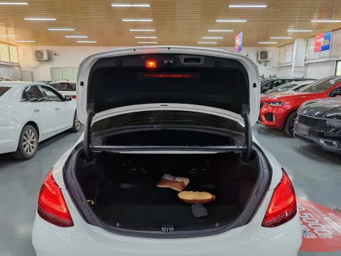 2019 Mercedes-Benz C Class 1.5T 184HP L4 9AT