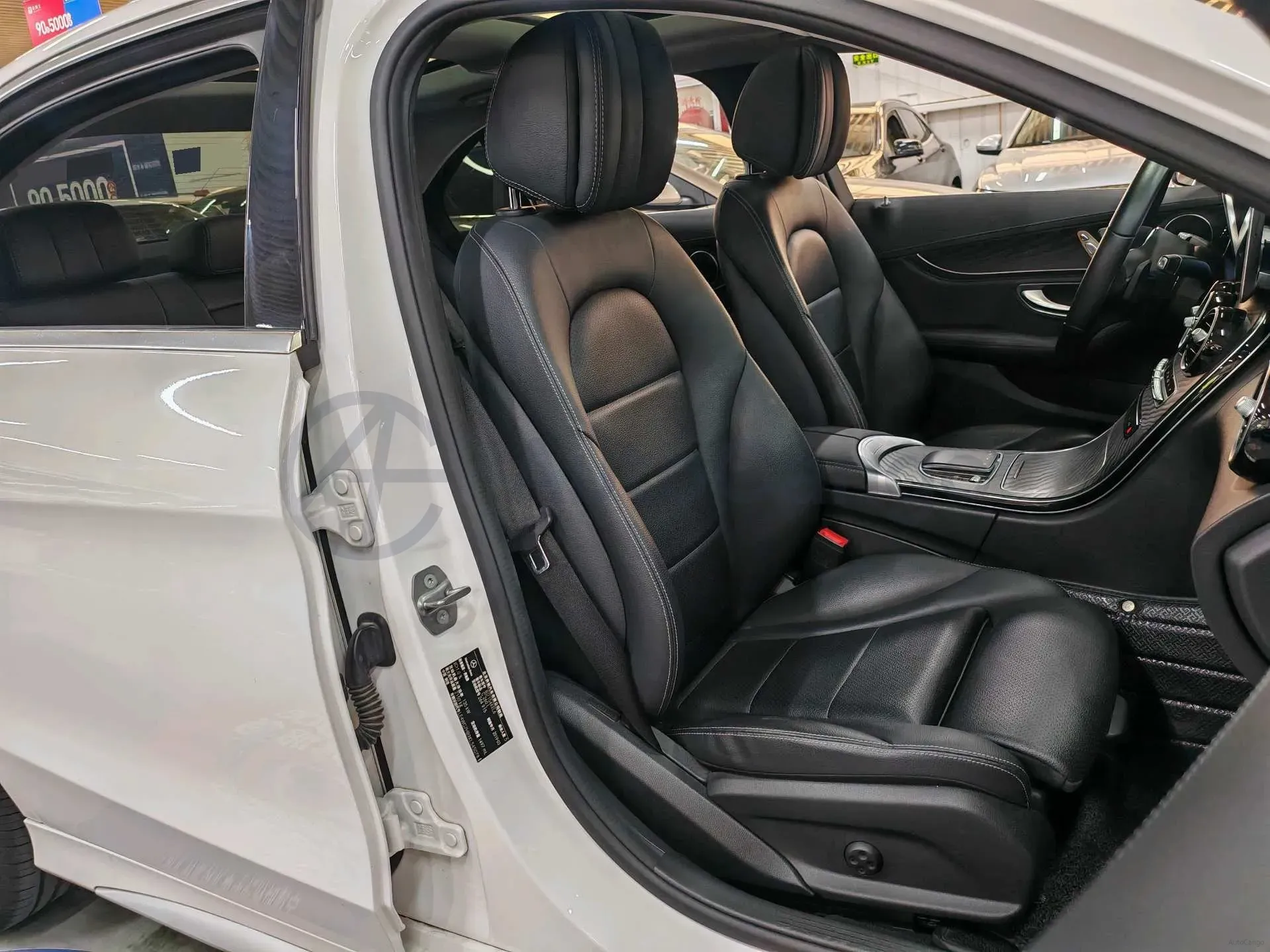 2019 Mercedes-Benz C Class 1.5T 184HP L4 9AT,autocango,china used car exporter,china ev exporter,chinese used car exporter,chinese used ev exporter