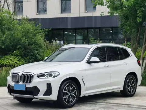2022 BMW X3,autocango,china used car exporter,china ev exporter,chinese used car exporter,chinese used ev exporter