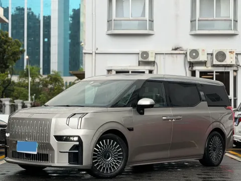 2022 ZEEKR 009,autocango,china used car exporter,china ev exporter,chinese used car exporter,chinese used ev exporter