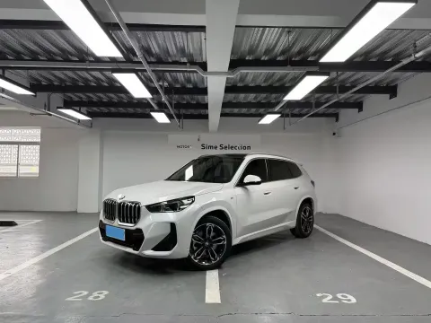 2024 BMW X1,autocango,china used car exporter,china ev exporter,chinese used car exporter,chinese used ev exporter