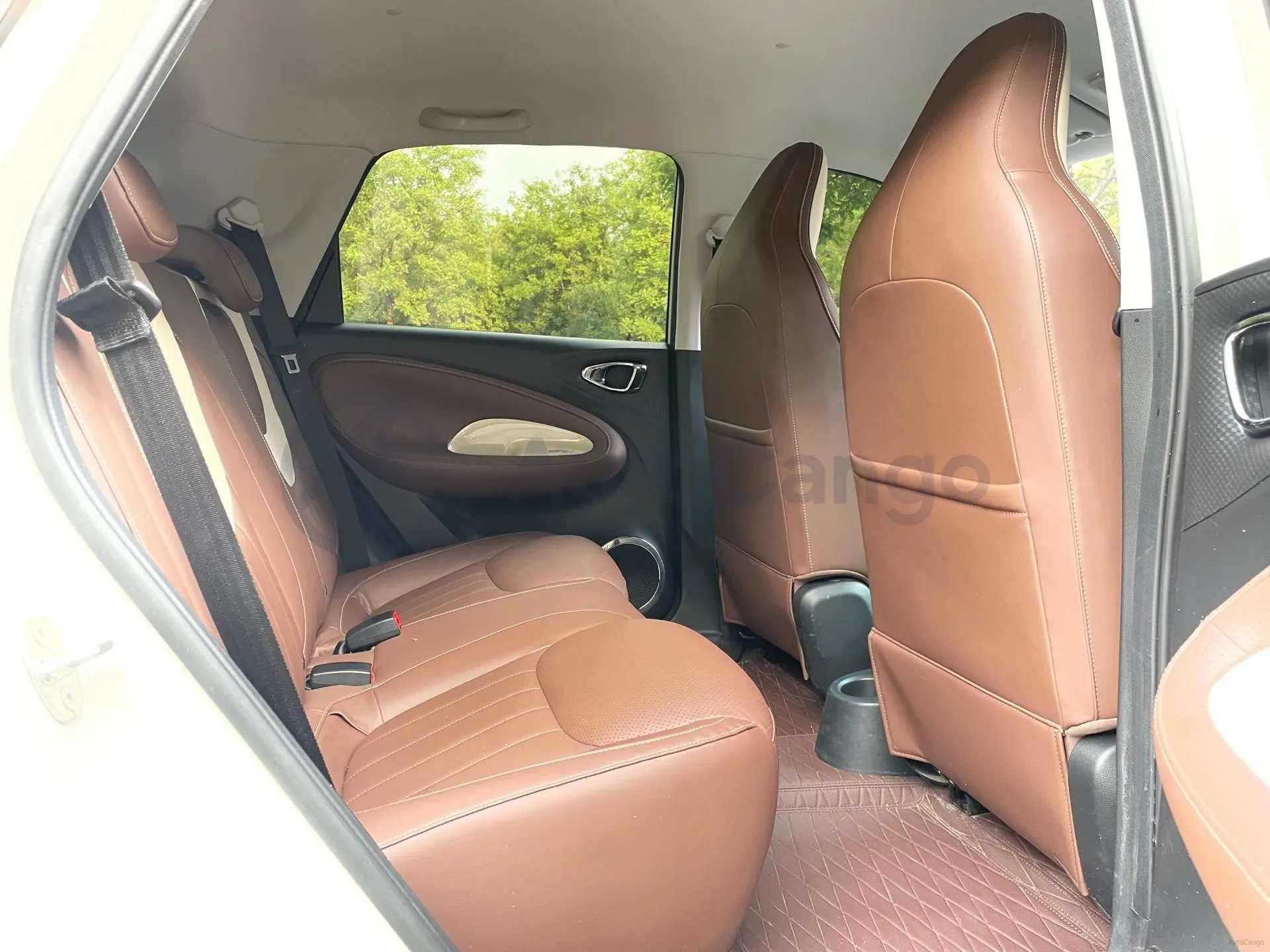 2024 WuLing BinGuo BEV 31.9KWH,autocango,china used car exporter,china ev exporter,chinese used car exporter,chinese used ev exporter