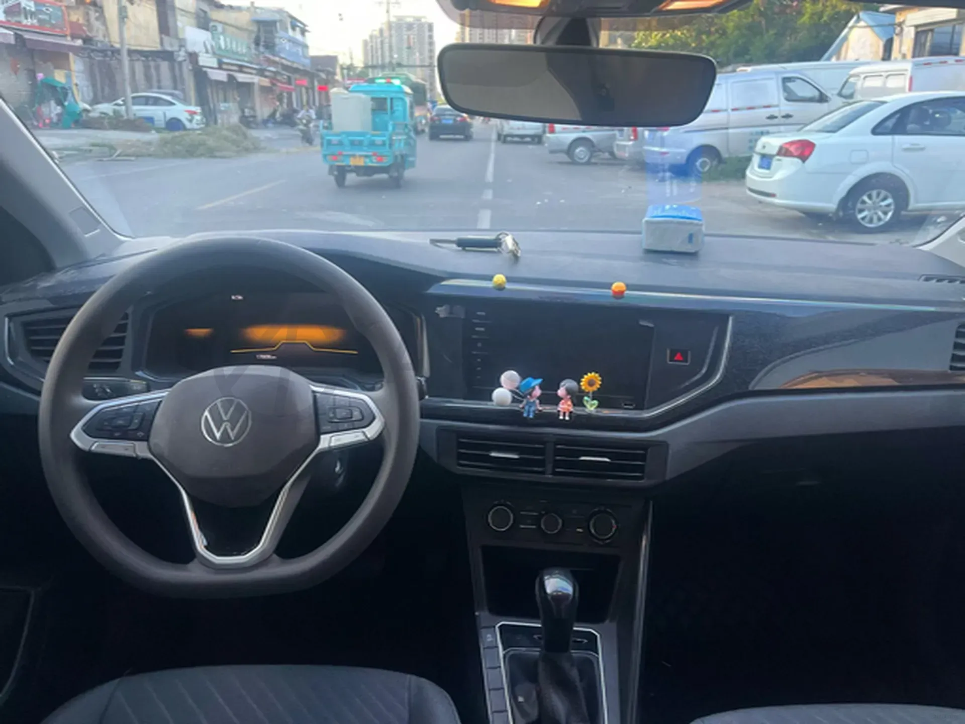 2025 Volkswagen Lavida 1.5L 110HP L4 6AT,autocango,china used car exporter,china ev exporter,chinese used car exporter,chinese used ev exporter