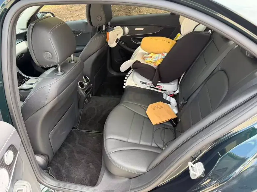 2021 Mercedes-Benz C Class 1.5T 184HP L4 9AT,autocango,china used car exporter,china ev exporter,chinese used car exporter,chinese used ev exporter