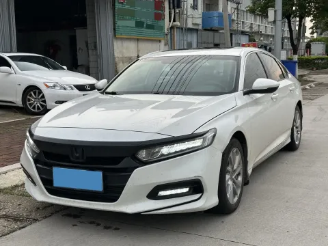 2018 HONDA ACCORD,autocango,china used car exporter,china ev exporter,chinese used car exporter,chinese used ev exporter