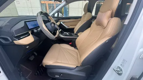 2023 Geely StarRay 2.0T 218HP L4 7DCT,autocango,china used car exporter,china ev exporter,chinese used car exporter,chinese used ev exporter