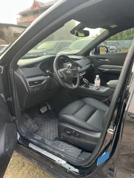2021 Cadillac XT4 2.0T 237HP L4 9AT,autocango,china used car exporter,china ev exporter,chinese used car exporter,chinese used ev exporter