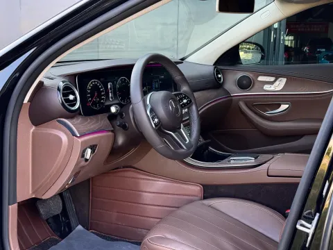 2020 Mercedes-Benz E Class 2.0T 258HP L4 9AT,autocango,china used car exporter,china ev exporter,chinese used car exporter,chinese used ev exporter