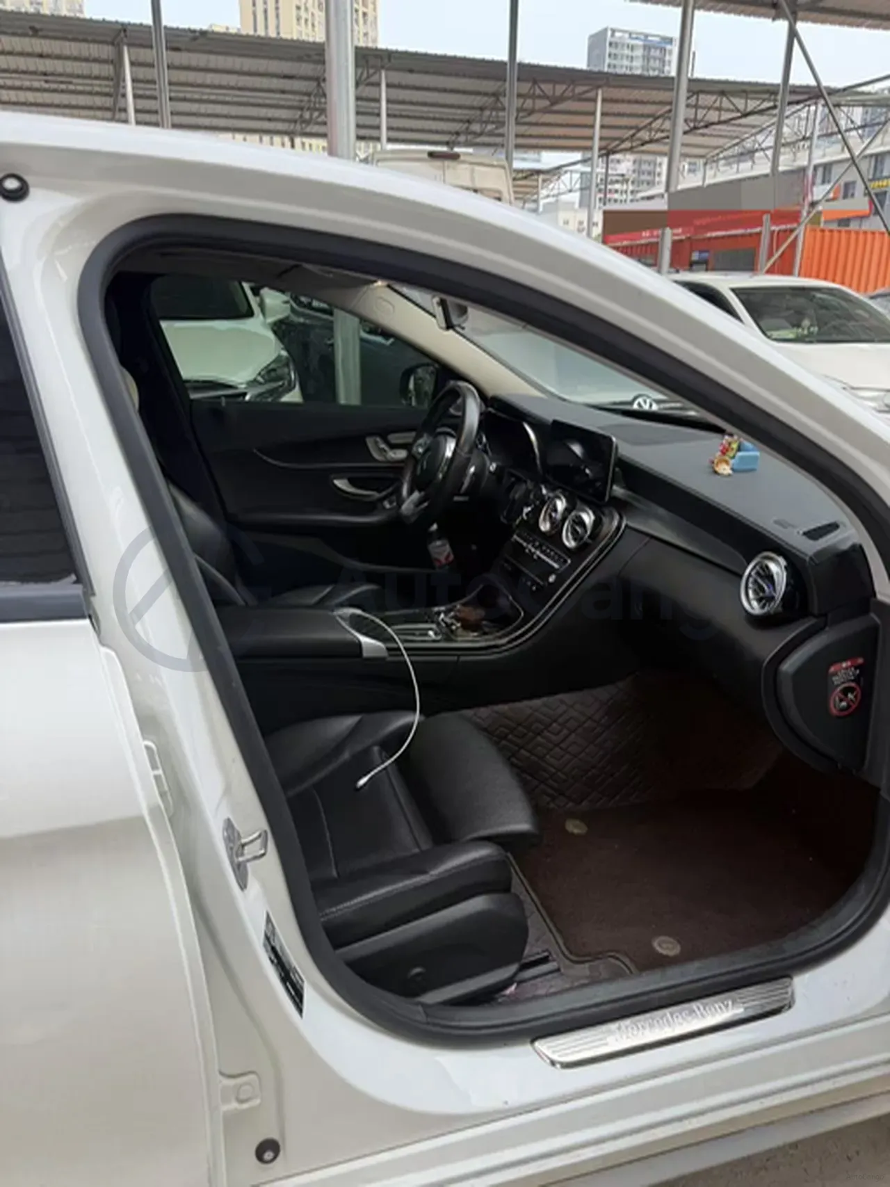 2021 Mercedes-Benz C Class 1.5T 184HP L4 9AT,autocango,china used car exporter,china ev exporter,chinese used car exporter,chinese used ev exporter