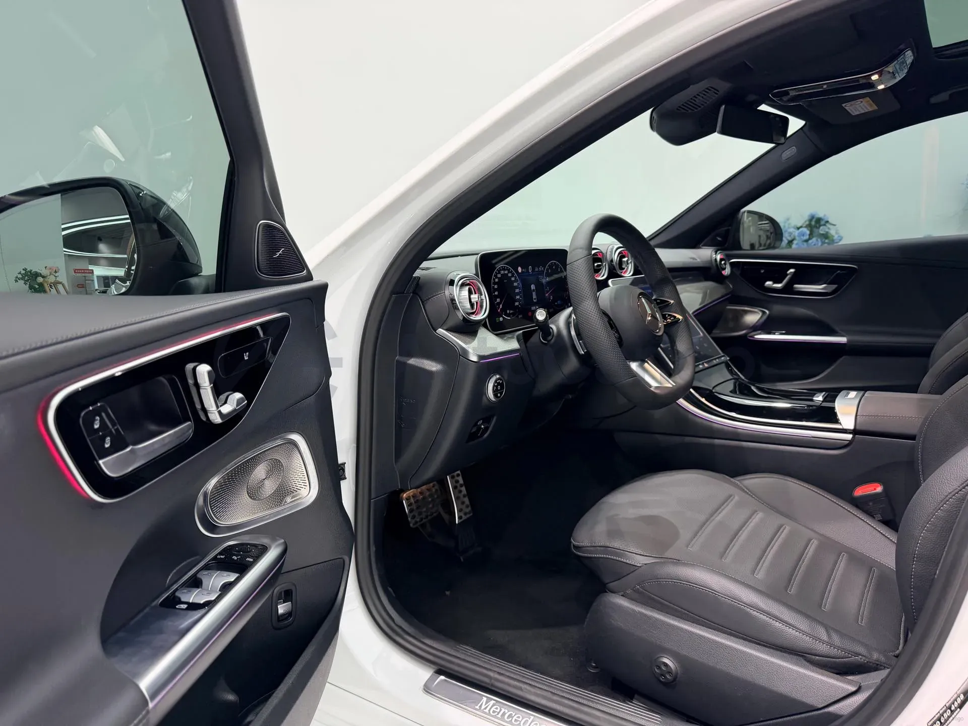 2022 Mercedes-Benz C Class 1.5T 204HP L4 9AT,autocango,china used car exporter,china ev exporter,chinese used car exporter,chinese used ev exporter