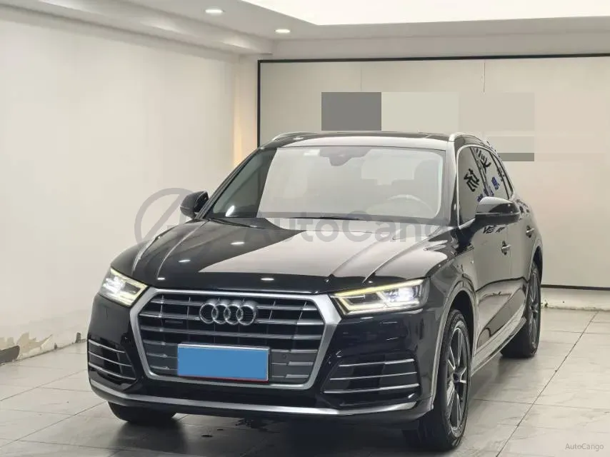 2020 Audi Q5L 2.0T 190HP L4 7DCT,autocango,china used car exporter,china ev exporter,chinese used car exporter,chinese used ev exporter