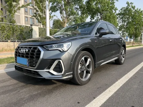 2022 AUDI Q3,autocango,china used car exporter,china ev exporter,chinese used car exporter,chinese used ev exporter