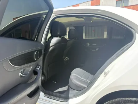 2019 Mercedes-Benz C Class 1.5T 184HP L4 9AT