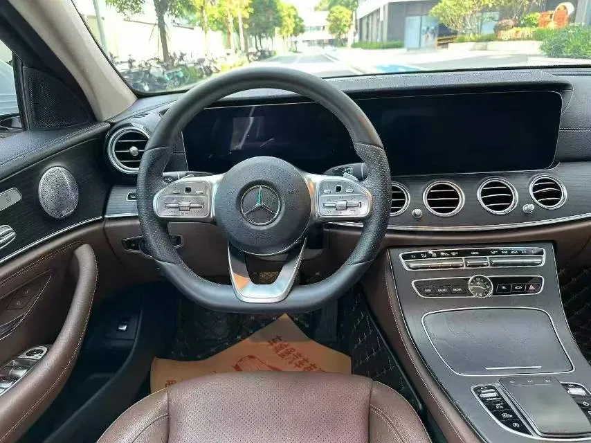 2020 Mercedes-Benz E Class 2.0T 258HP L4 9AT,autocango,china used car exporter,china ev exporter,chinese used car exporter,chinese used ev exporter