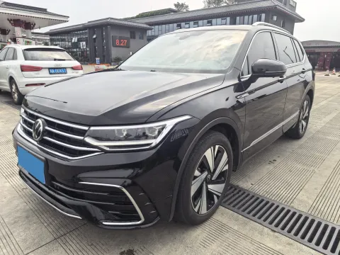 2023 VOLKSWAGEN TIGUAN L,autocango,china used car exporter,china ev exporter,chinese used car exporter,chinese used ev exporter