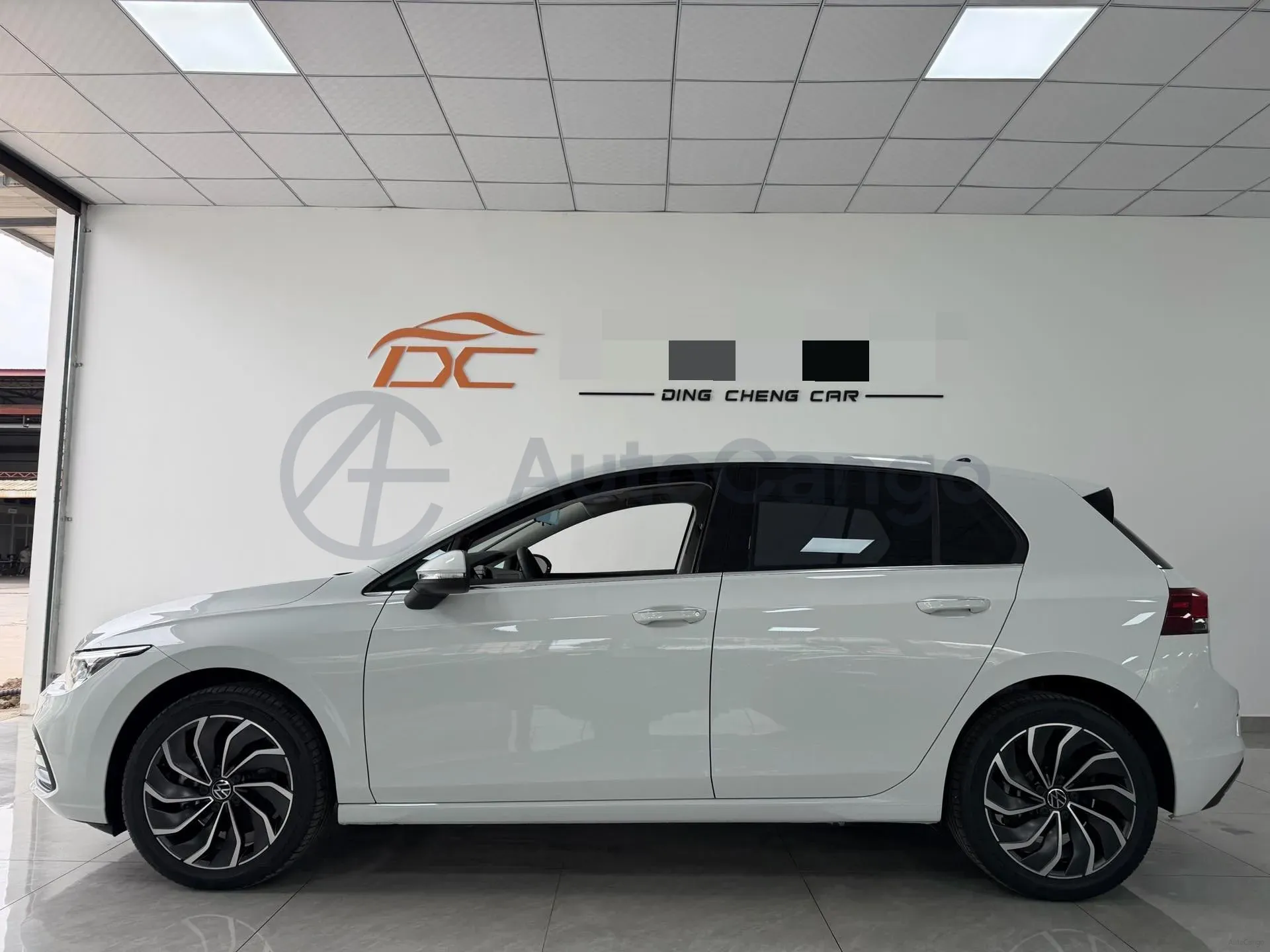 2023 Volkswagen Golf 1.4T 150HP L4 7DCT,autocango,china used car exporter,china ev exporter,chinese used car exporter,chinese used ev exporter