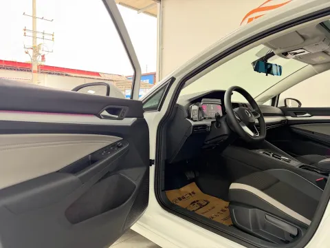 2023 Volkswagen Golf 1.4T 150HP L4 7DCT
