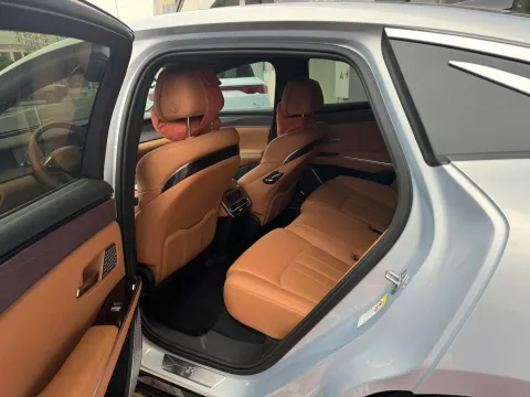 2025 BYD HanL BEV