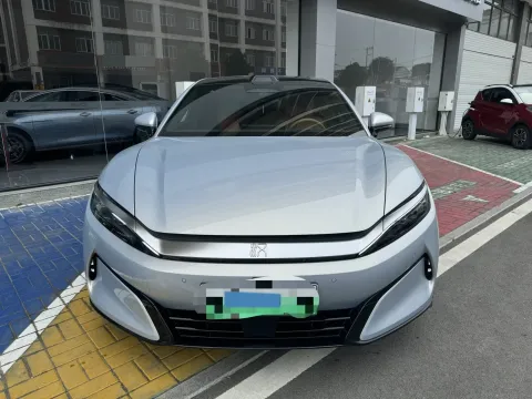 2025 BYD HanL BEV
