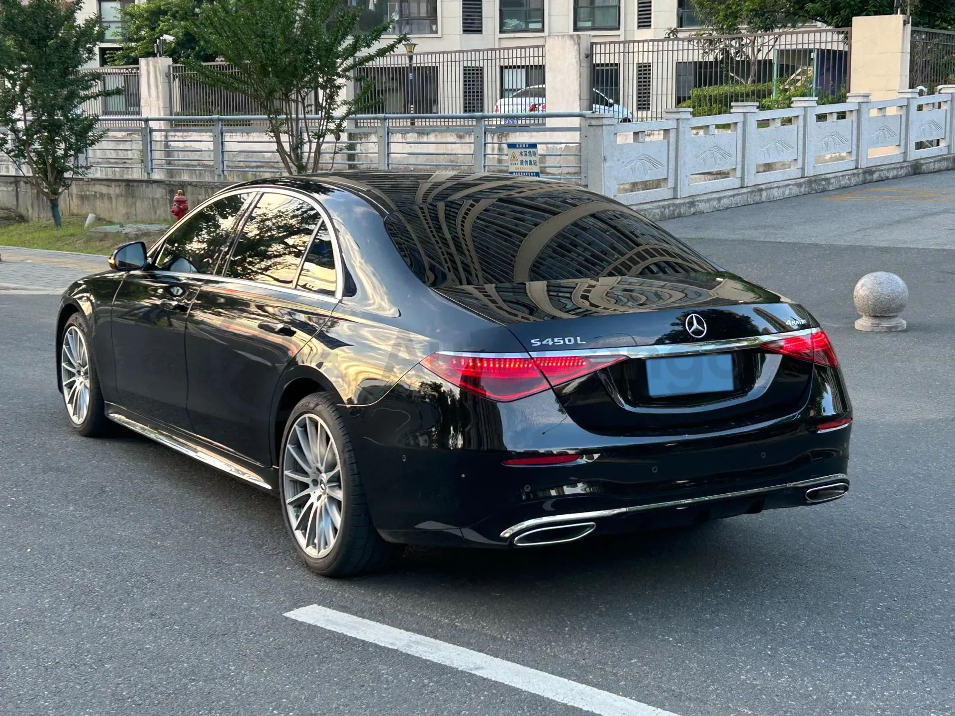 2022 Mercedes-Benz S Class 2.5T 367HP L6 9AT,autocango,china used car exporter,china ev exporter,chinese used car exporter,chinese used ev exporter