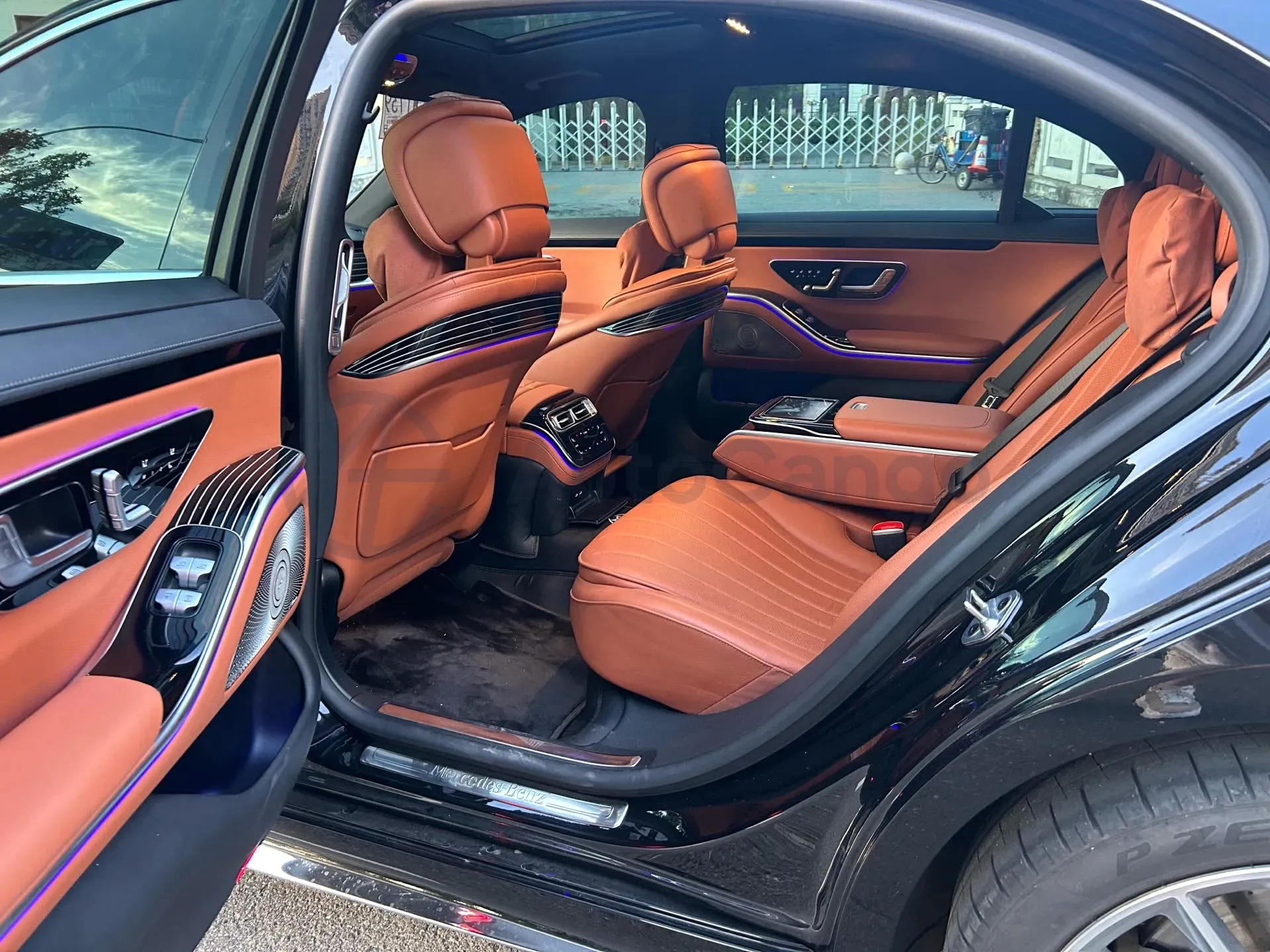 2022 Mercedes-Benz S Class 2.5T 367HP L6 9AT,autocango,china used car exporter,china ev exporter,chinese used car exporter,chinese used ev exporter