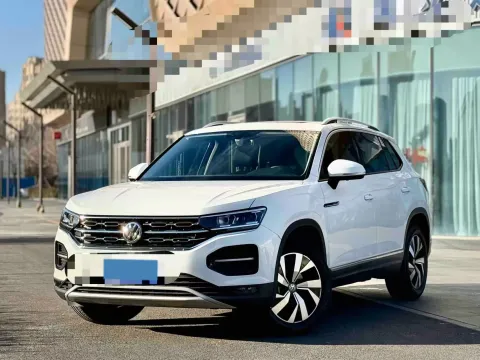 2019 JEEP CHEROKEE,autocango,china used car exporter,china ev exporter,chinese used car exporter,chinese used ev exporter
