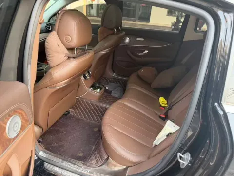2021 Mercedes-Benz E Class 2.0T 197HP L4 9AT,autocango,china used car exporter,china ev exporter,chinese used car exporter,chinese used ev exporter