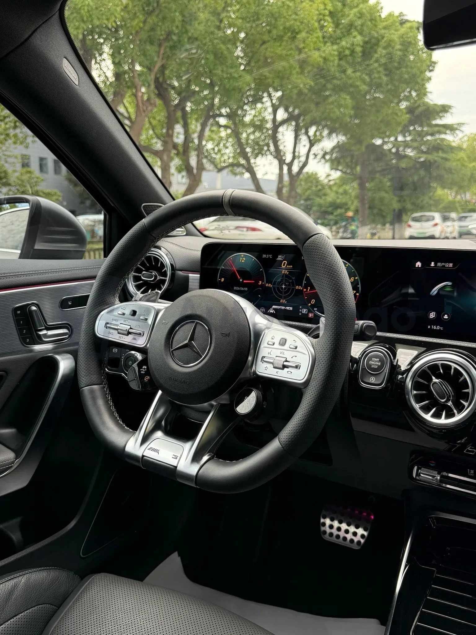 2020 Mercedes-Benz A AMG 2.0T 387HP L4 8DCT,autocango,china used car exporter,china ev exporter,chinese used car exporter,chinese used ev exporter