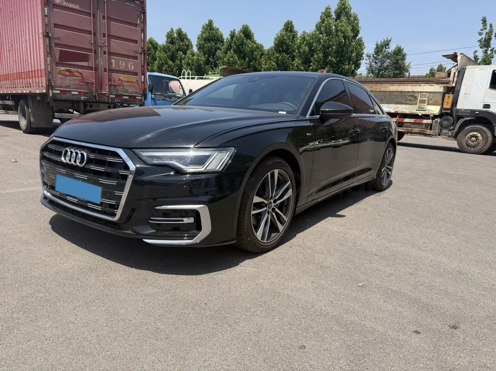 2023 Audi A6L 2.0T 190HP L4 7DCT,autocango,china used car exporter,china ev exporter,chinese used car exporter,chinese used ev exporter