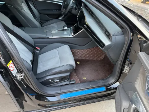 2023 Audi A6L 2.0T 190HP L4 7DCT