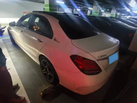 2021 Mercedes-Benz C Class 1.5T 184HP L4 9AT,autocango,china used car exporter,china ev exporter,chinese used car exporter,chinese used ev exporter