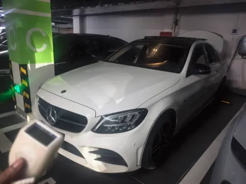 2021 MERCEDES-BENZ C CLASS,autocango,china used car exporter,china ev exporter,chinese used car exporter,chinese used ev exporter