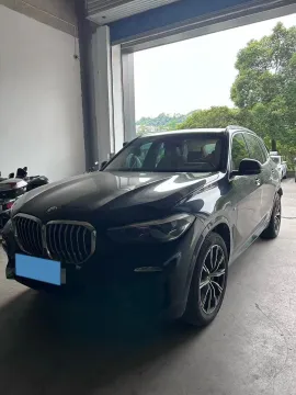 2021 BMW X5,autocango,china used car exporter,china ev exporter,chinese used car exporter,chinese used ev exporter