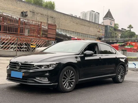 2020 VOLKSWAGEN MAGOTAN,autocango,china used car exporter,china ev exporter,chinese used car exporter,chinese used ev exporter