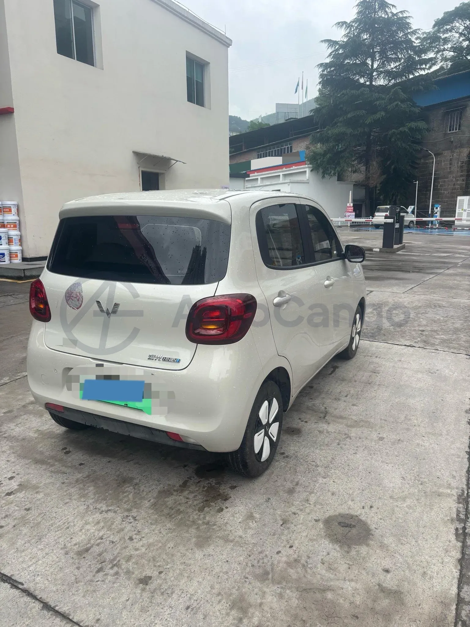 2025 WuLing HongGuang MINI EV BEV 16.2KWH,autocango,china used car exporter,china ev exporter,chinese used car exporter,chinese used ev exporter